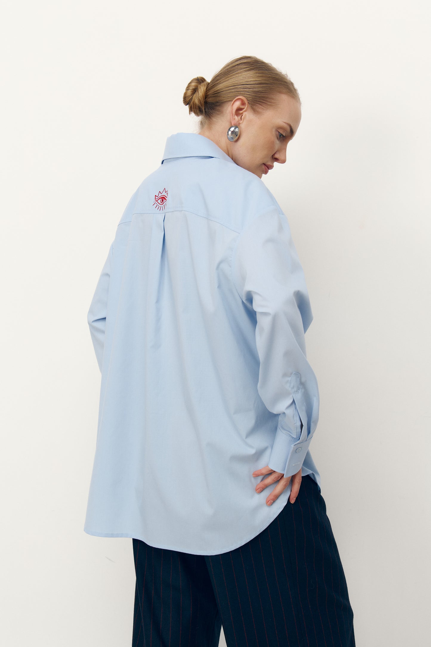 Сорочка MEGHAN вільного крою з вишивкою