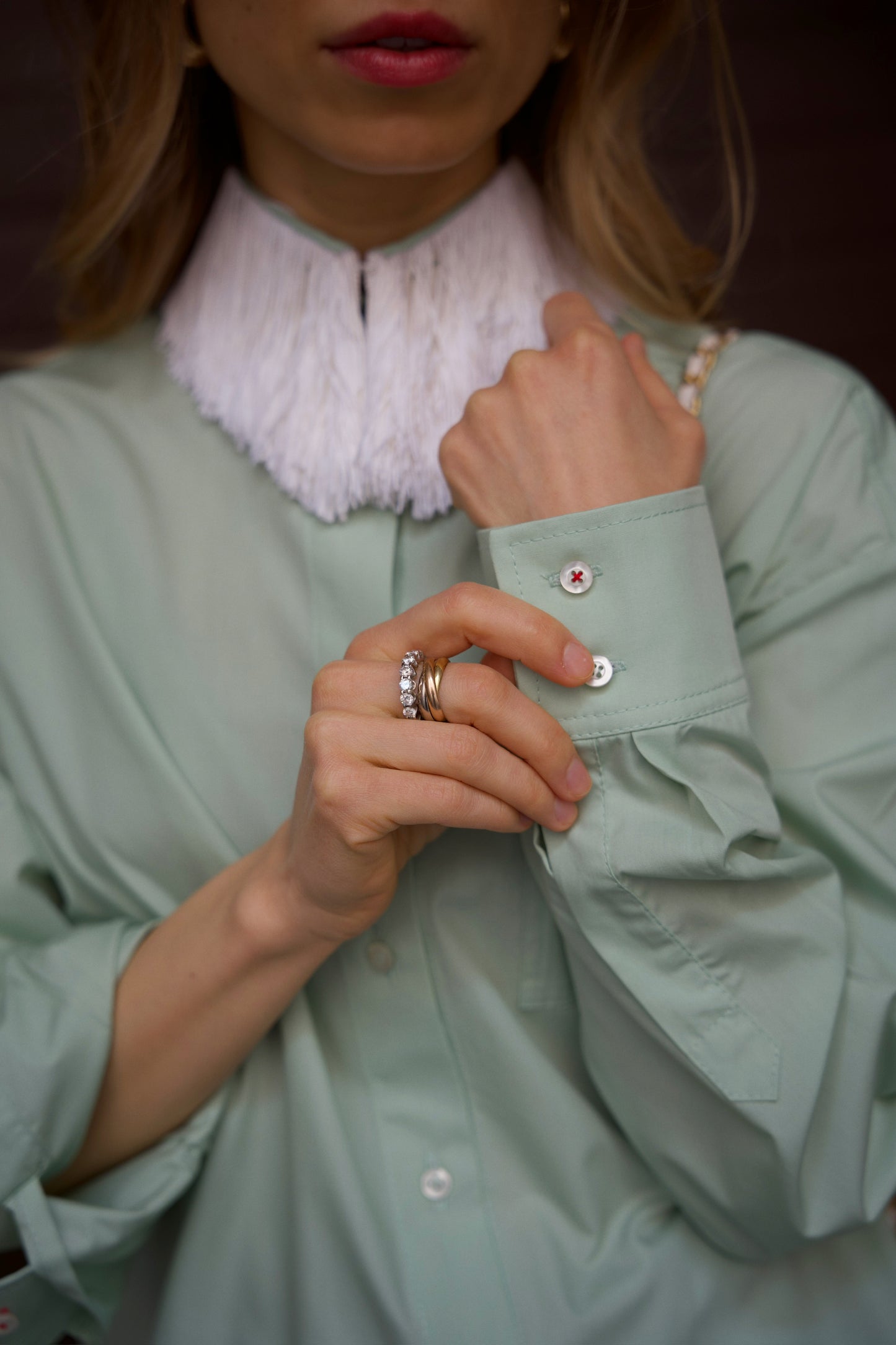 Сорочка BETH з акцентним коміром