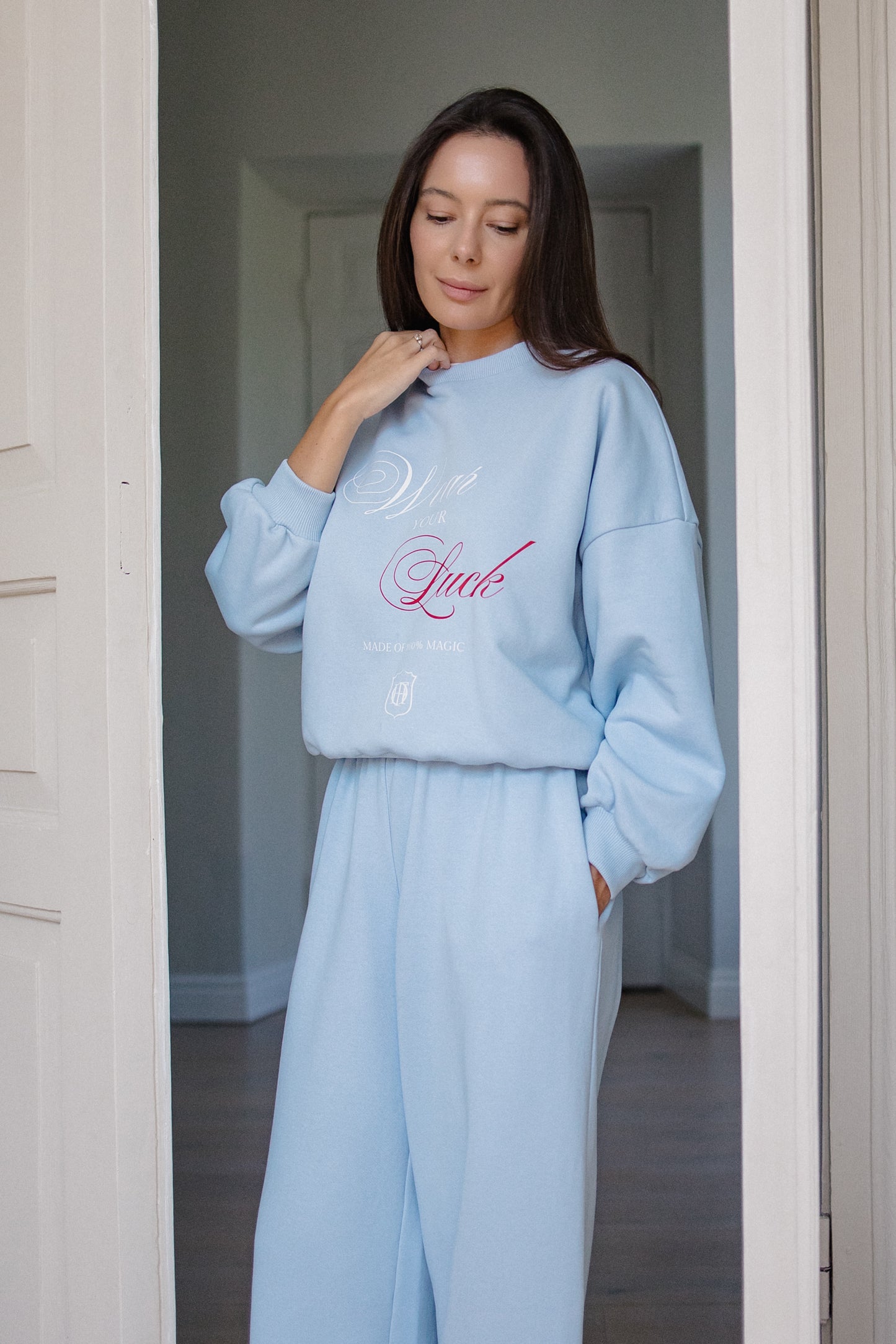 Світшот WEAR YOUR LUCK