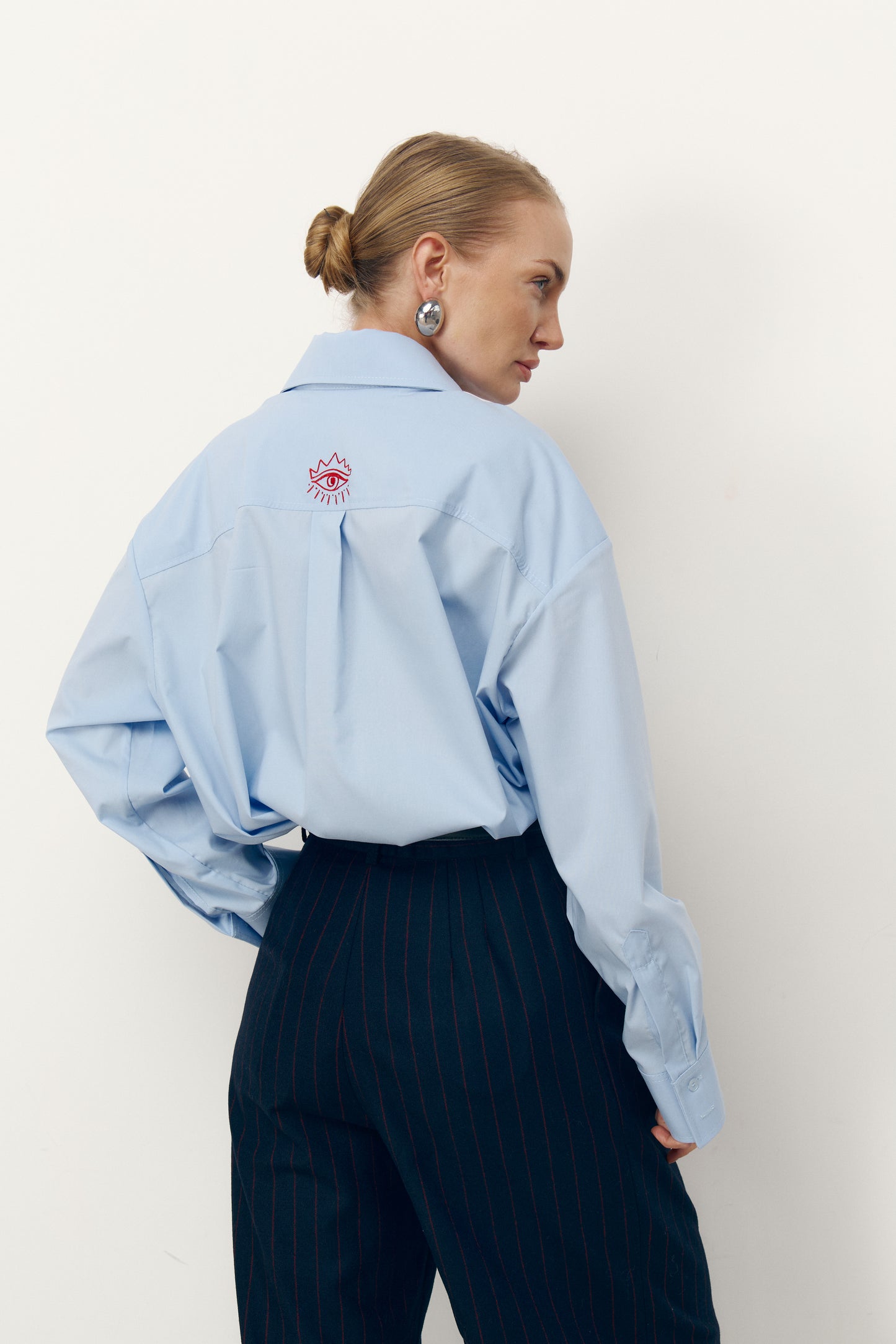 Сорочка MEGHAN вільного крою з вишивкою