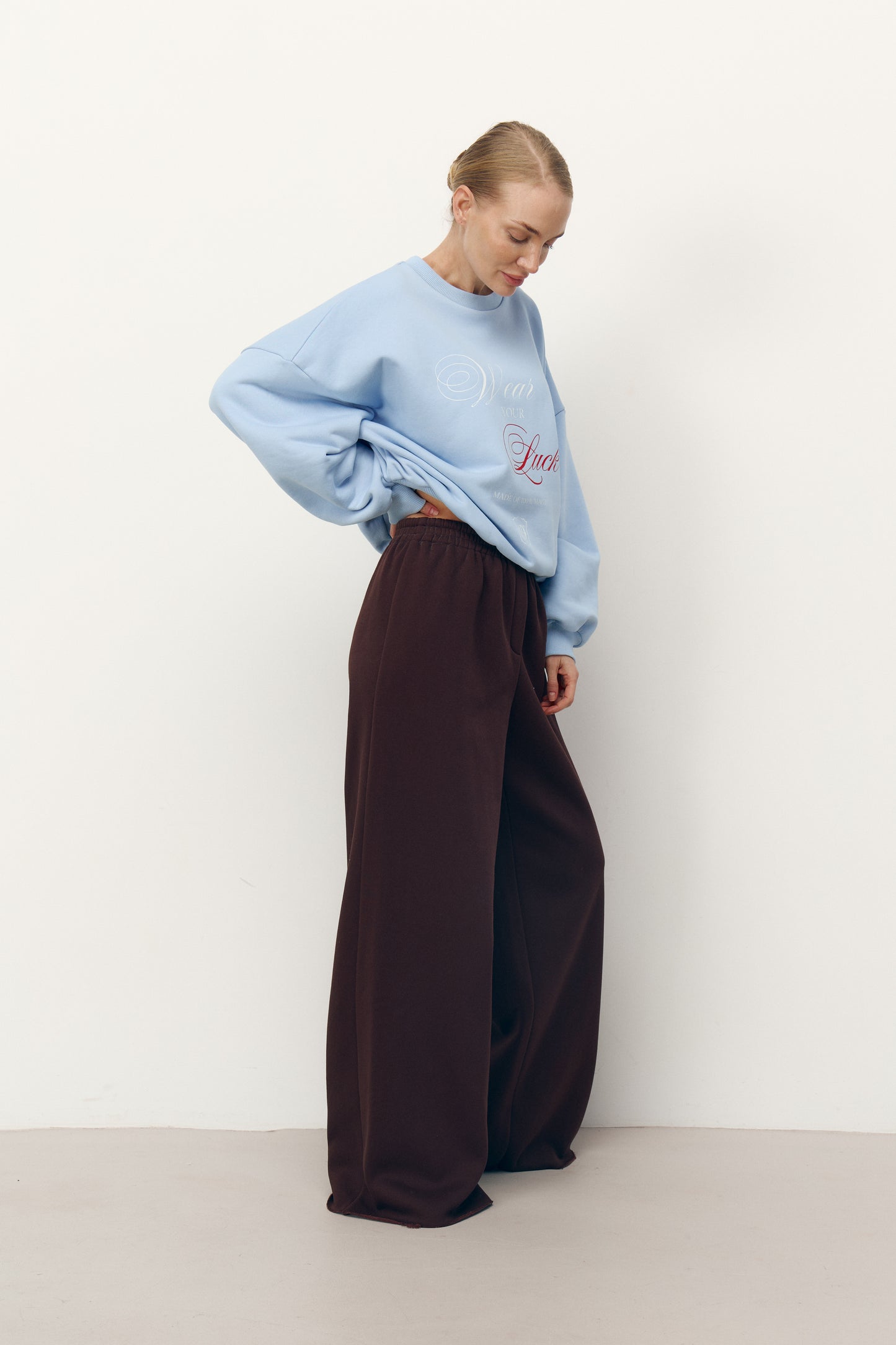 Світшот WEAR YOUR LUCK