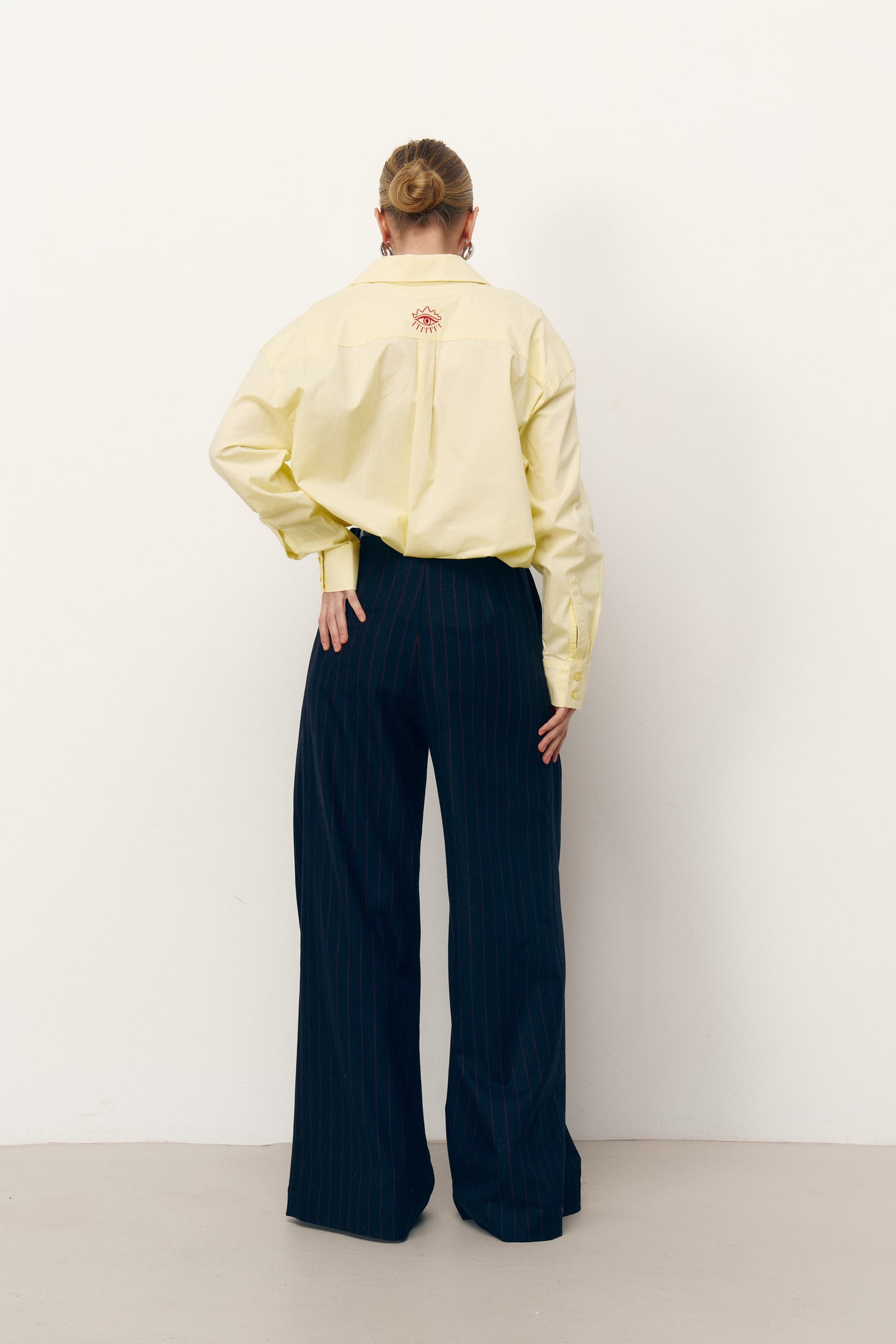 Сорочка MEGHAN вільного крою з вишивкою